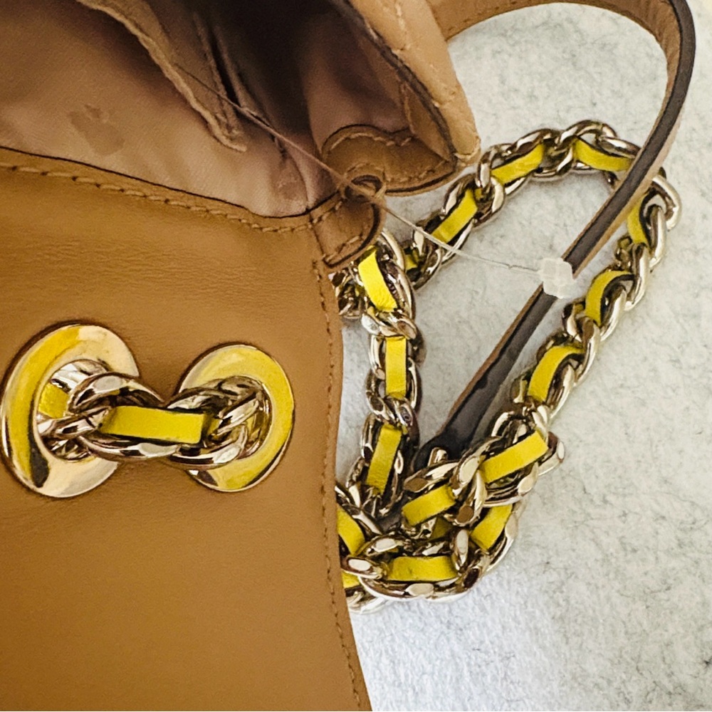KATE SPADE New York Briar Lane Quilted Mini Emelyn Crossbody - Picture 12 of 12